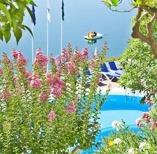 Azul Eco Отель 4*