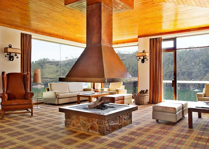 Azul Eco Феррейра-ду-Зезери