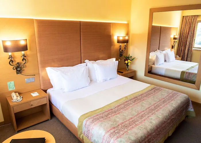 Azul Eco 4* Феррейра-ду-Зезери