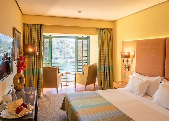 Azul Eco Отель Феррейра-ду-Зезери