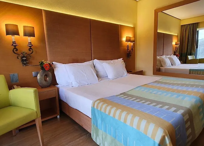 Azul Eco Отель 4*